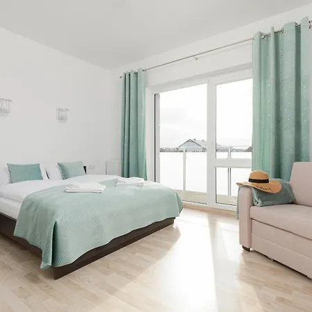 Seaside Butikowe Ii 200m Od Plazy דירה גרצי'יבובו