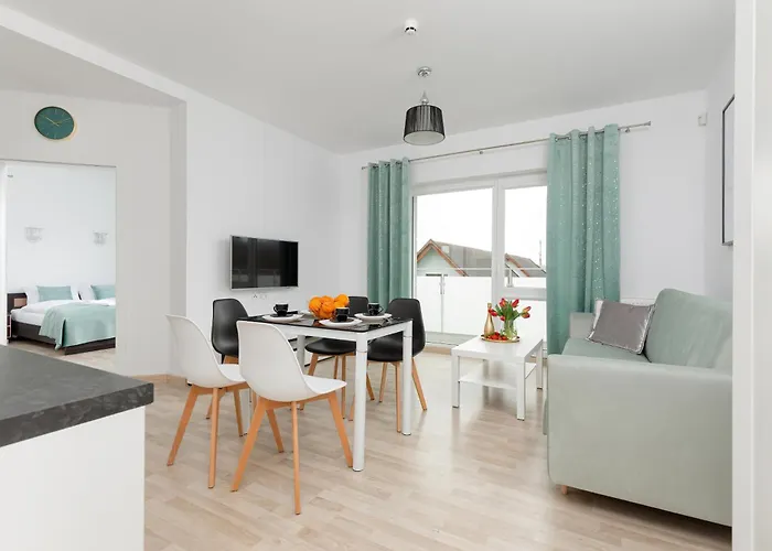 Seaside Butikowe Ii 200m Od Plazy * グジボボ