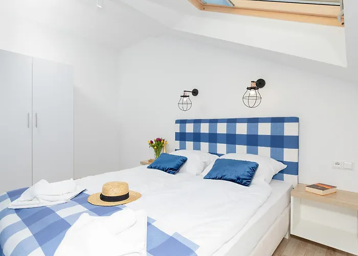 Seaside Butikowe Ii 200m Od Plazy * グジボボ